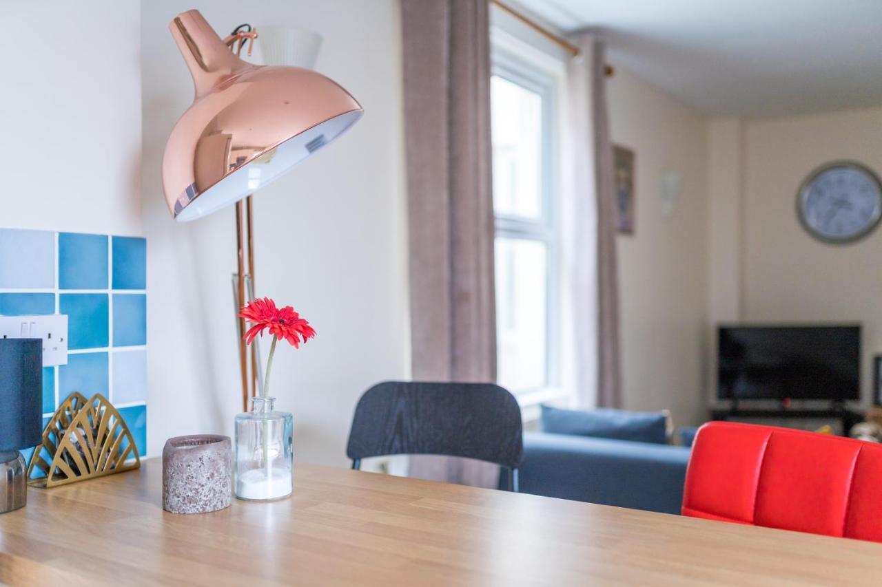 The Ella Fitzgerald - Modern 2 Bedroom Apartment, Super Close To City Centre Cardiff Exteriér fotografie