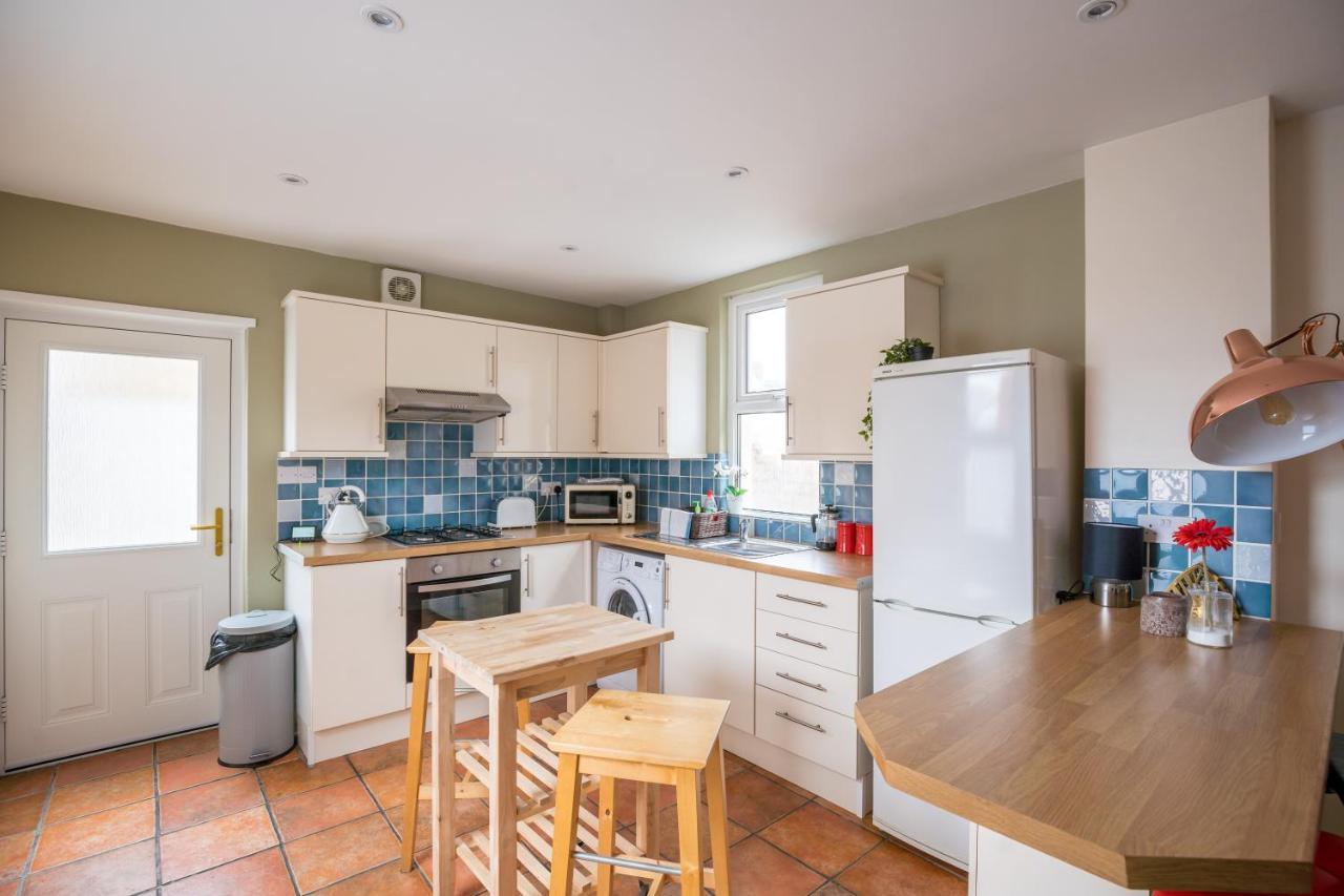 The Ella Fitzgerald - Modern 2 Bedroom Apartment, Super Close To City Centre Cardiff Exteriér fotografie