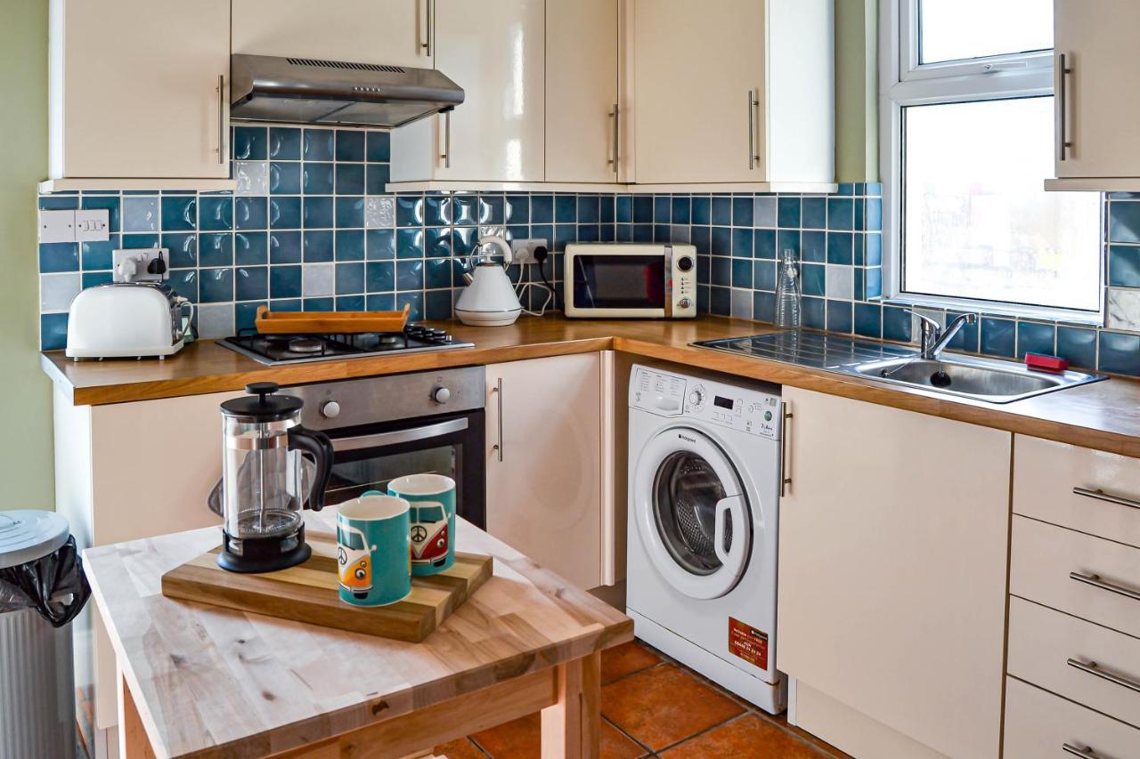 The Ella Fitzgerald - Modern 2 Bedroom Apartment, Super Close To City Centre Cardiff Exteriér fotografie